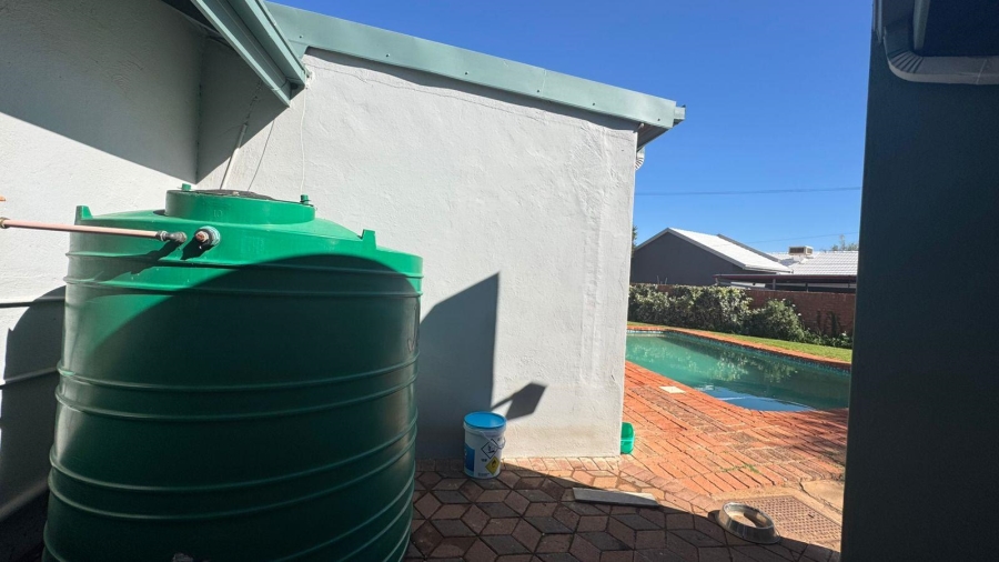4 Bedroom Property for Sale in El Toro Park Northern Cape